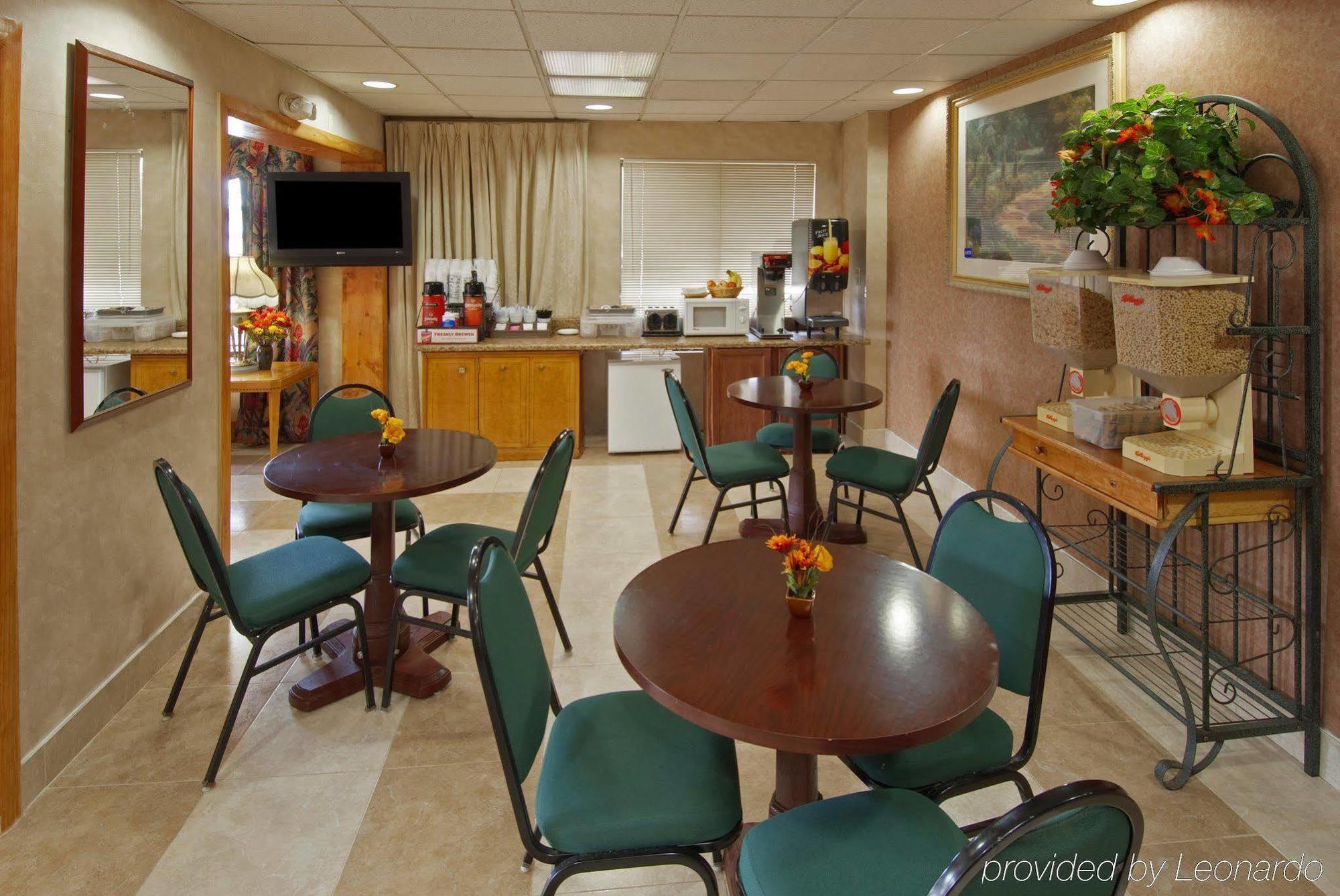 Americas Best Value Inn Stockbridge Étterem fotó